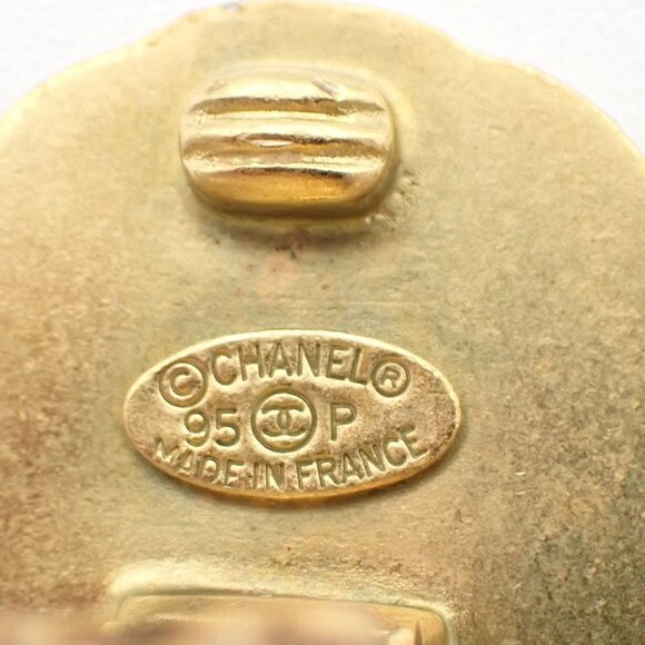 CHANEL CC Logo Earring 95P Clip-On Green Gold GHW Accessory Vintage 87RF631 - Picture 6 of 9